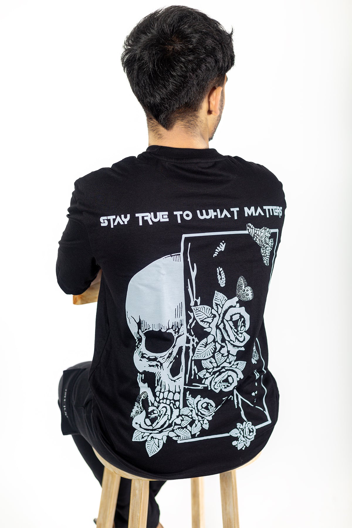 HillTop Snakes & Roses Oversized Tee