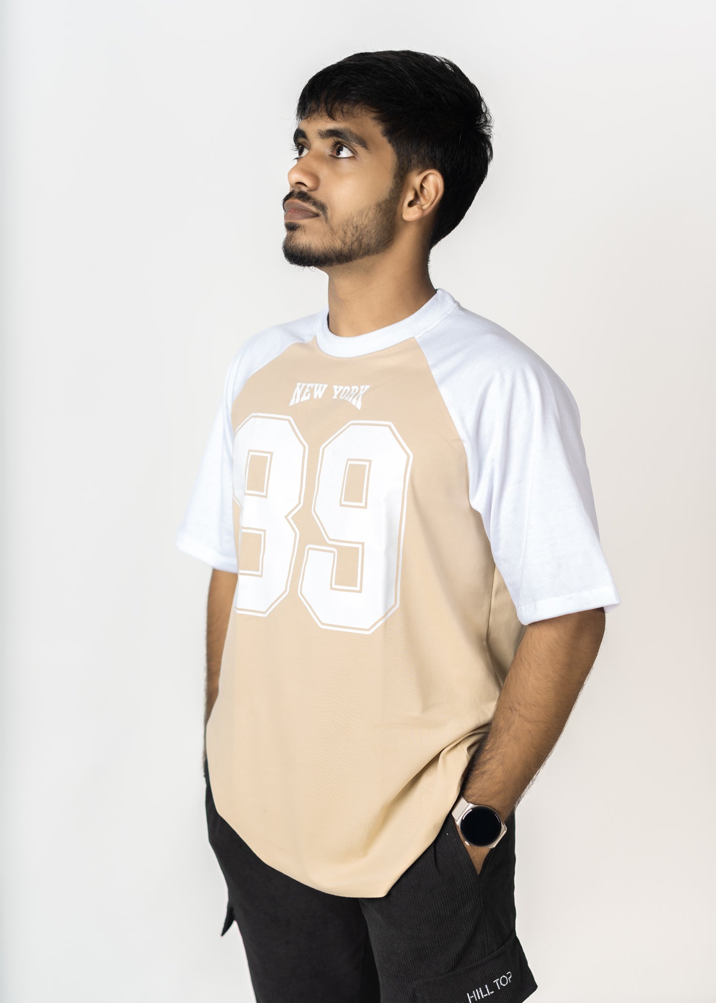 89 Oversized Raglan Tee